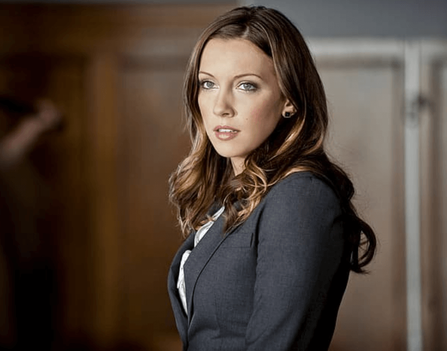 Wallpaper:0wkiqzecf2w= Katie Cassidy